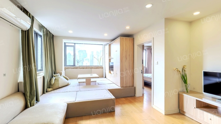 荣成大厦二手房实景图