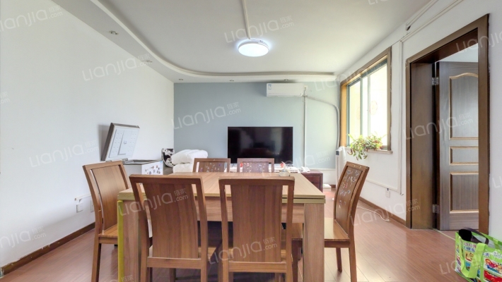 万里四季苑二手房实景图