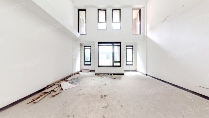 万科颐府二手房实景图