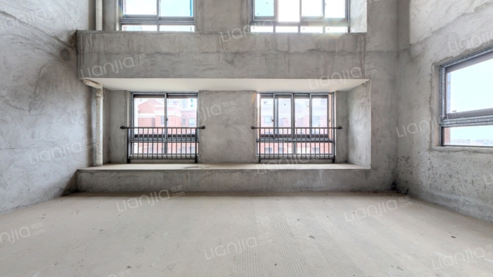 星麓原蔚汀二手房实景图