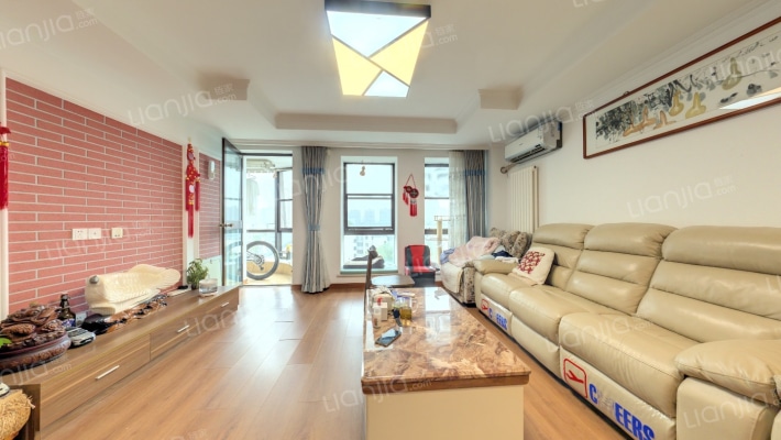 阳光广场二手房实景图