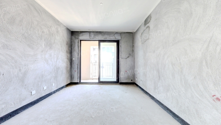 联发龙洲湾一号E区二手房实景图