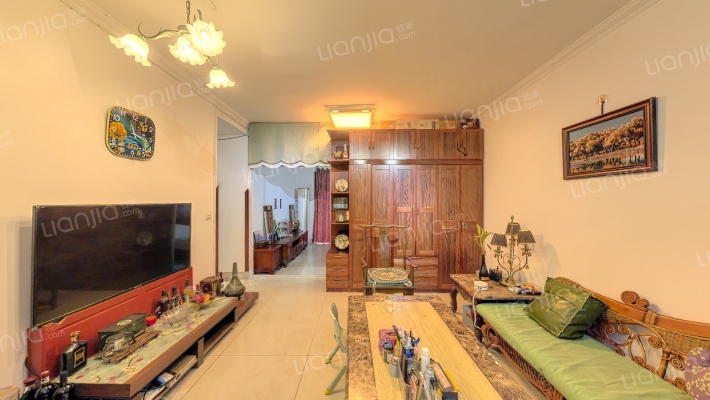 鼎洪怡苑二手房实景图