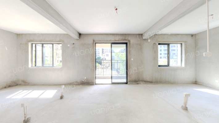 前田湖西苑二手房实景图