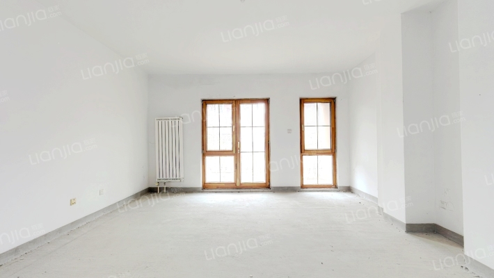 蓝岸丽舍五期二手房实景图