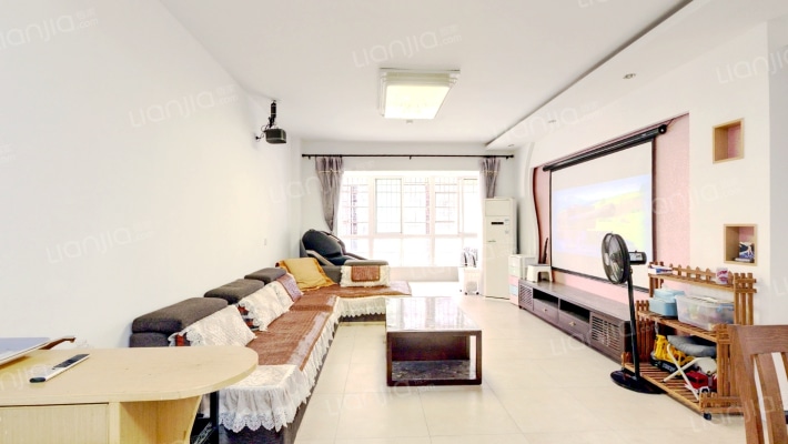 东城名苑二手房实景图