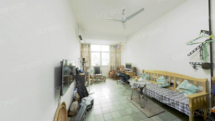 半步街二手房实景图