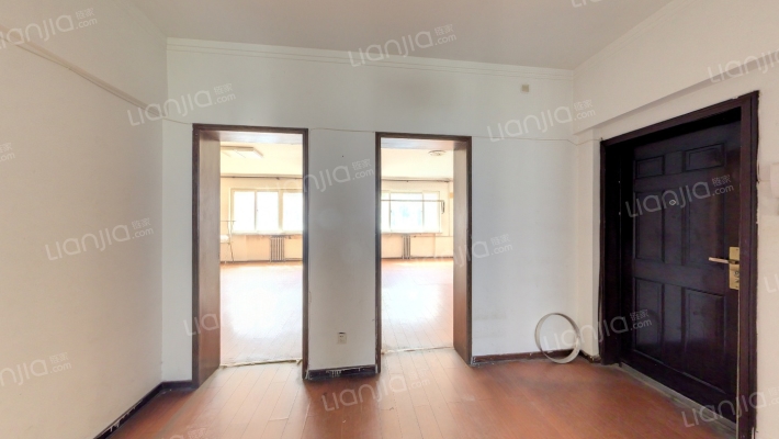 国家地方税务局宿舍二手房实景图