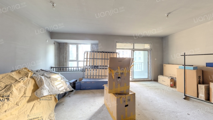 琉森水岸一期二手房实景图