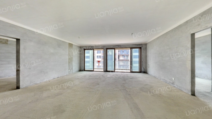 绿地麓湖郡二手房实景图