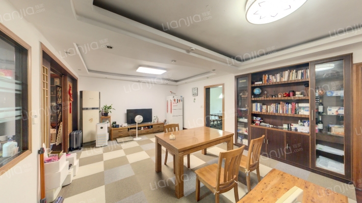 标准花园二手房实景图