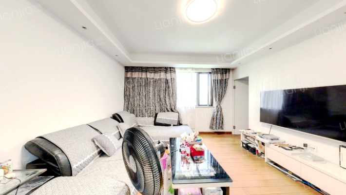 惊驾名庭C区二手房实景图