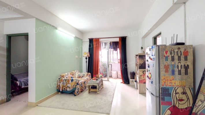 城管大楼二手房实景图