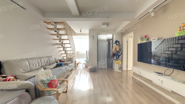 美岸栖庭三期二手房实景图