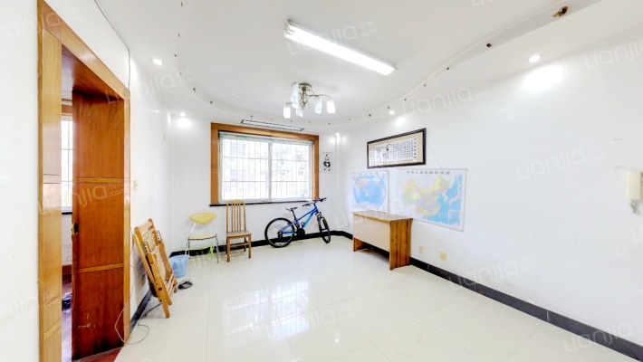 新黄路11弄二手房实景图