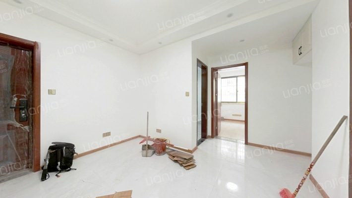 天泰南苑二手房实景图