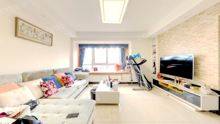 公园大道二手房实景图