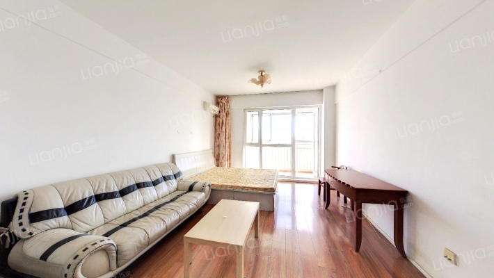 东特爱俪舍二手房实景图