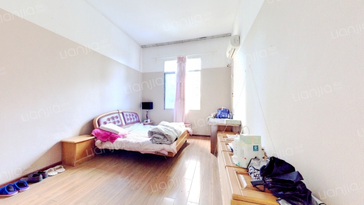 华师一初中部家属区二手房实景图