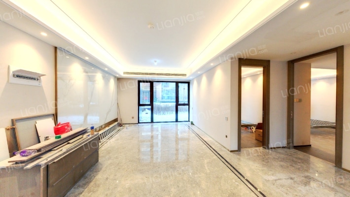 万科大都会二手房实景图