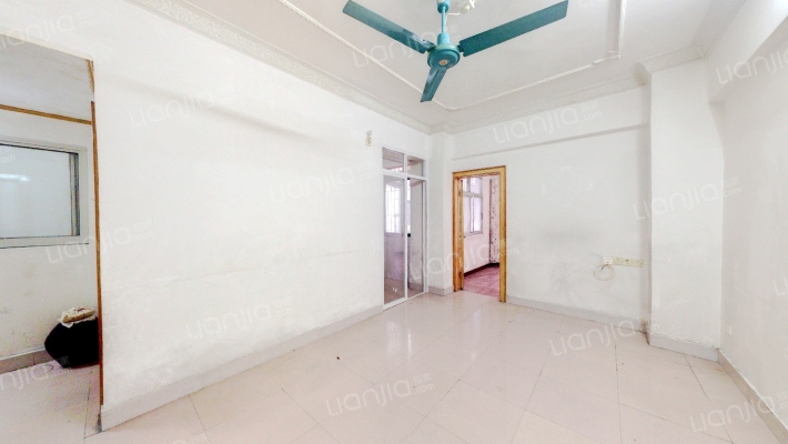 风行牛奶宿舍二手房实景图