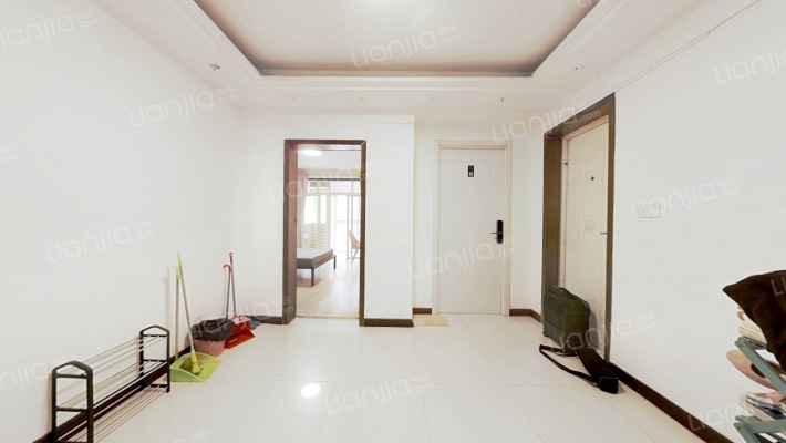 龙翔鸣翠苑二手房实景图