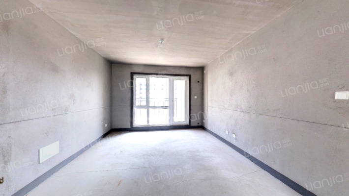 中海悦江府一期二手房实景图