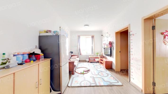 宝宸时代花园二手房实景图