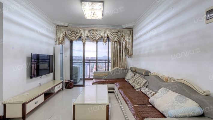 中央国墅园二手房实景图