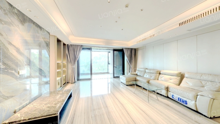 世茂珠江天鹅湾二手房实景图