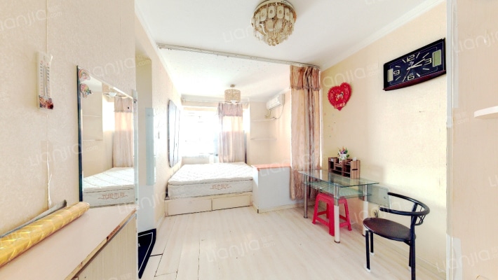 宏发三千院二手房实景图