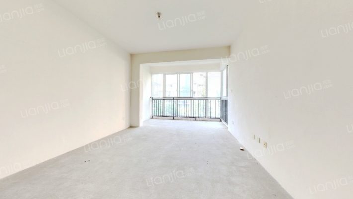 华洲名城尚院二手房实景图