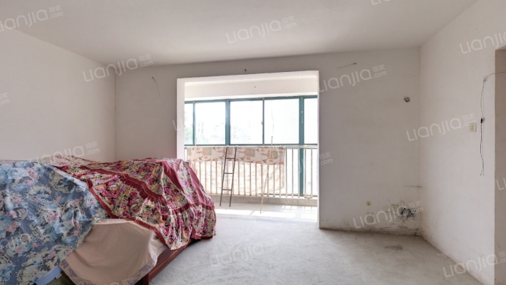 勤新苑二手房实景图