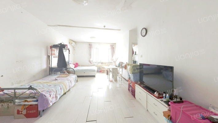 毕加索的树屋二手房实景图