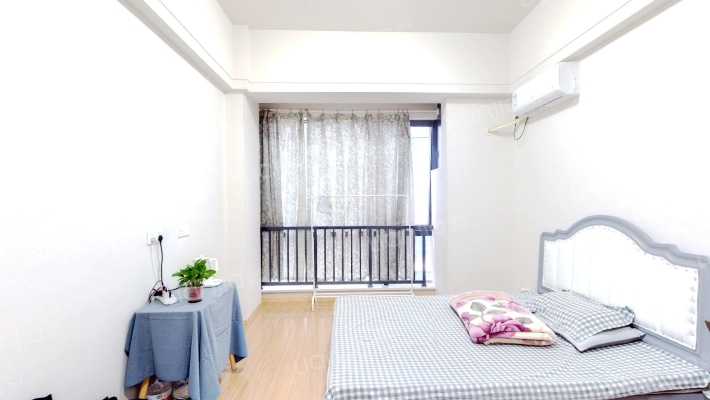 绿地左岸商业中心二手房实景图