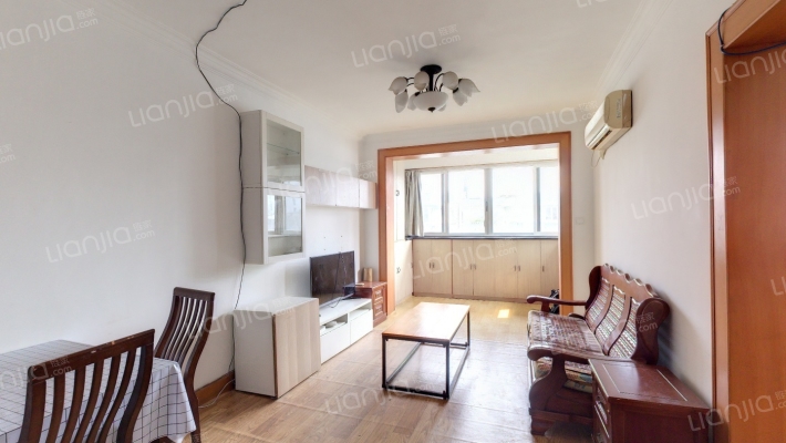 鞍山路310弄二手房实景图