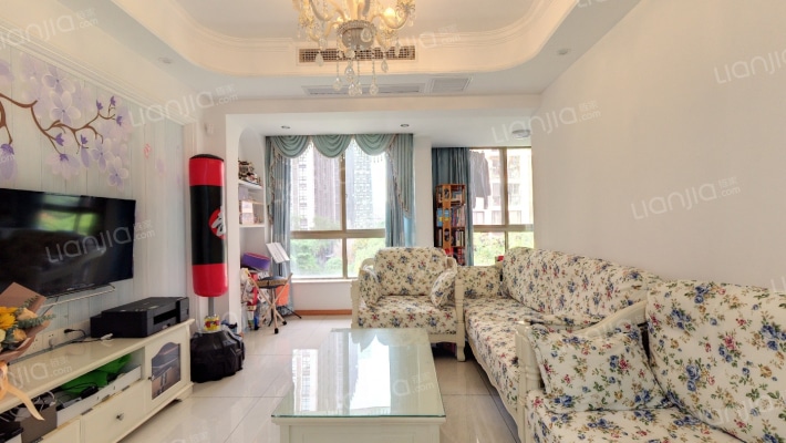 融创嘉德领馆二期二手房实景图