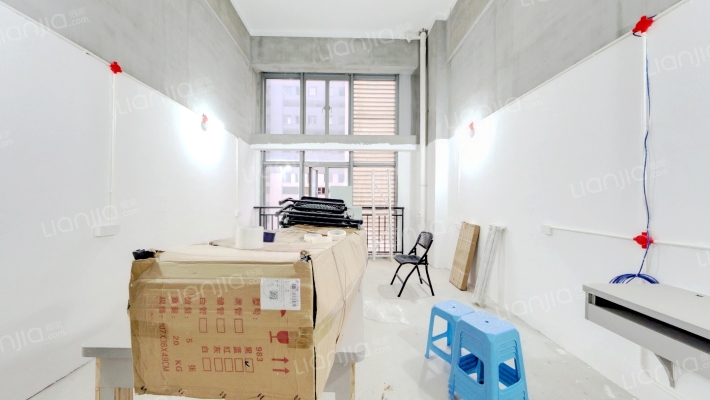 龙旺理想天街二手房实景图