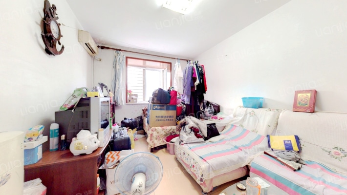 聚龙园二手房实景图
