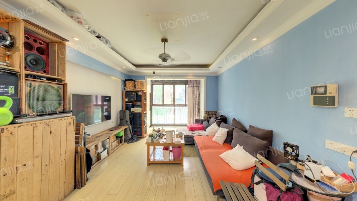 恒盛湖畔豪庭南区二手房实景图