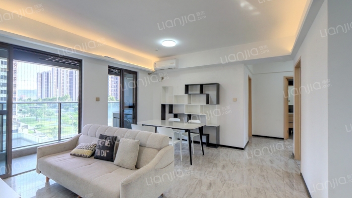 住宅水晶尚庭二手房实景图