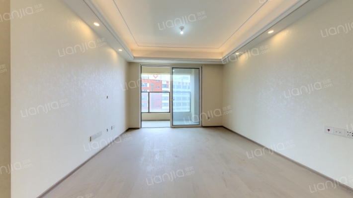 悦江府二手房实景图