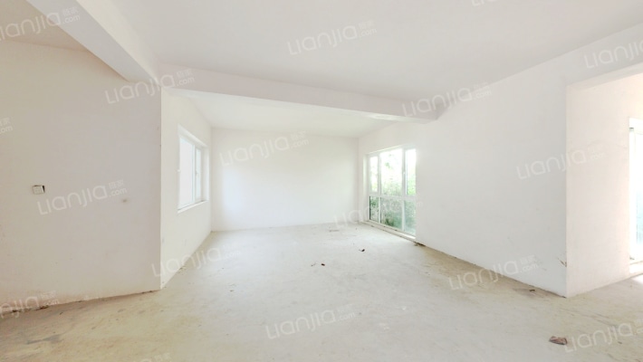 水秀庭院二手房实景图