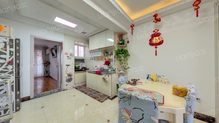 老虎头二手房实景图