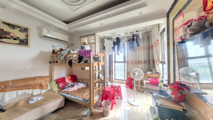 蔚蓝郡二手房实景图