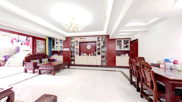 馨怡花苑二手房实景图