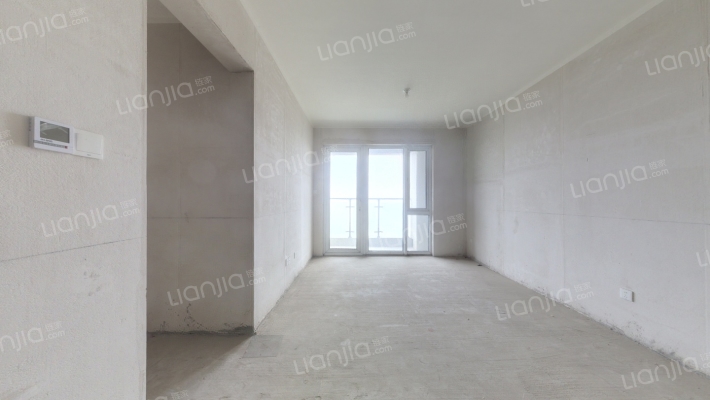 青岛碧桂园瑞源朗悦湾二手房实景图