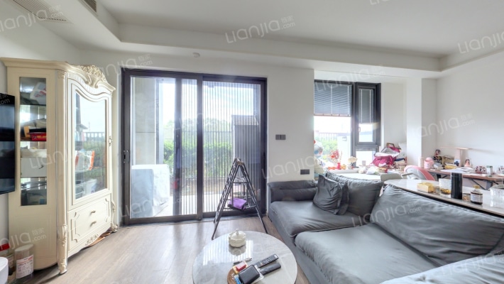 保利明玥潮升二手房实景图