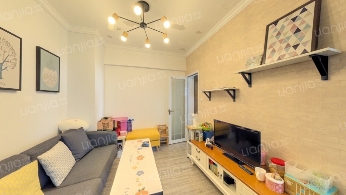 天朗锦邸二手房实景图