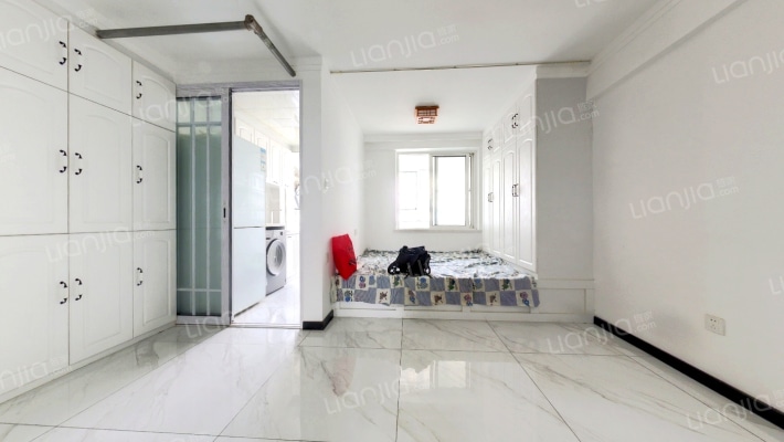 佳富小区二手房实景图